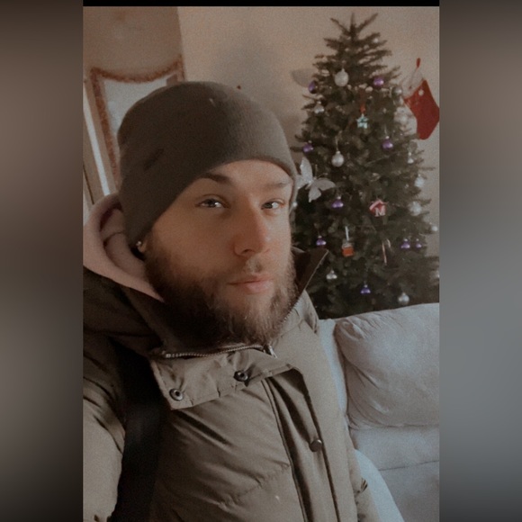 Meet your Posher, Michael - Picture 8 of 8